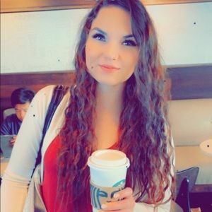 Meet your Posher, Kellie